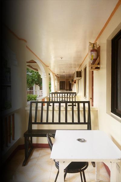 Alliyah'S Beach Resort Balabag  Bagian luar foto