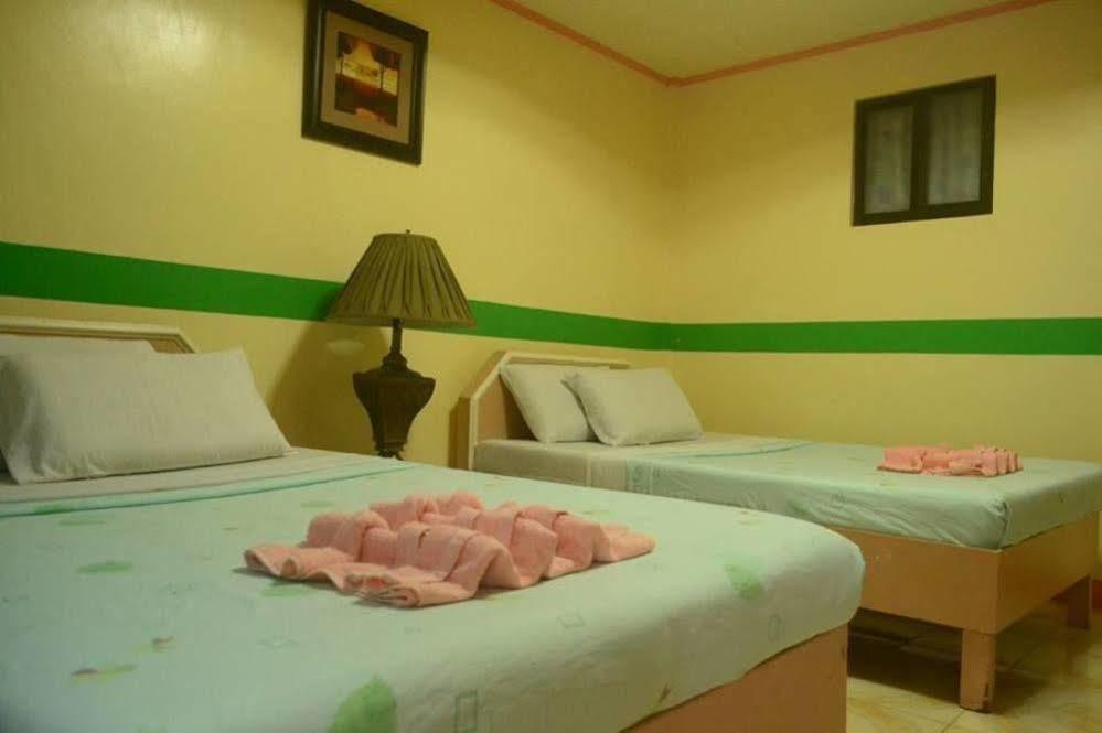 Alliyah'S Beach Resort Balabag  Bagian luar foto